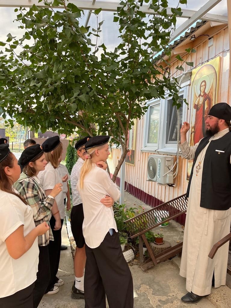 Экскурсия по храму для учеников Казачьих классов