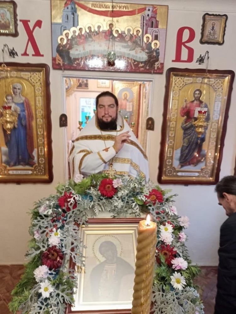 18 ноября, божественная литургия в день памяти патриарха Московского Тихона и отцов поместного собора Церкви Русской