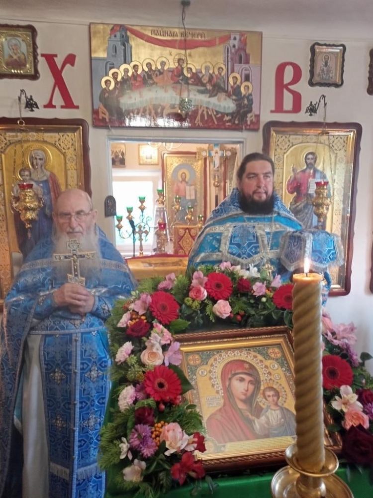 Празднования Казанской иконы Божией Матери
