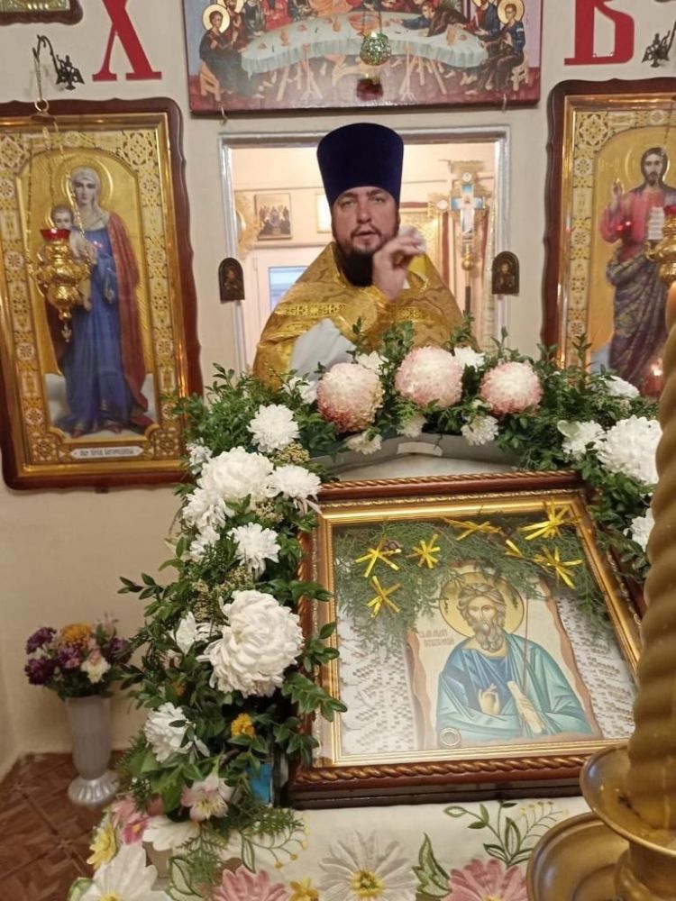 13 декабря, божественная литургия в день празднования святого апостола Андрея Первозванного