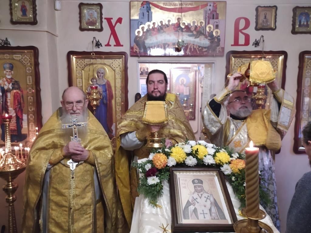 23 декабря в день памяти святителя Иоасафа епископа Белгородского Божественная литургия.