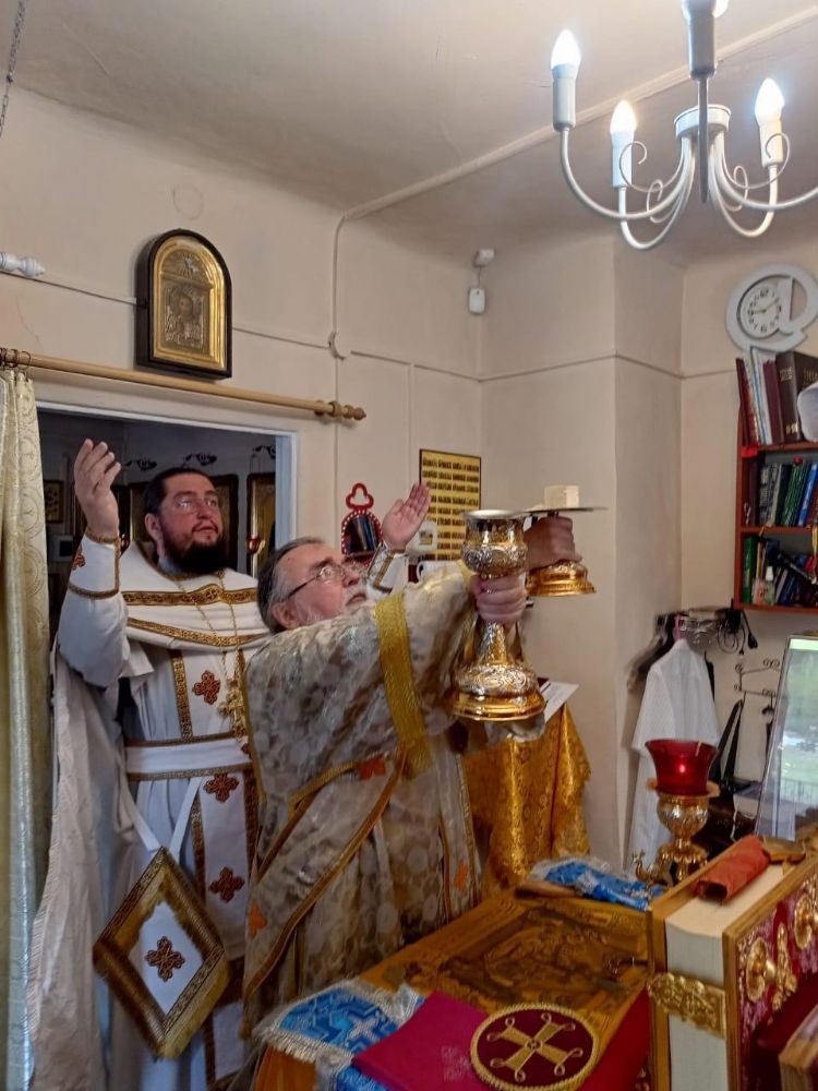 Божественная литургия в субботу 6 июля, день празднования Владимирской иконы Пресвятой Богородицы
